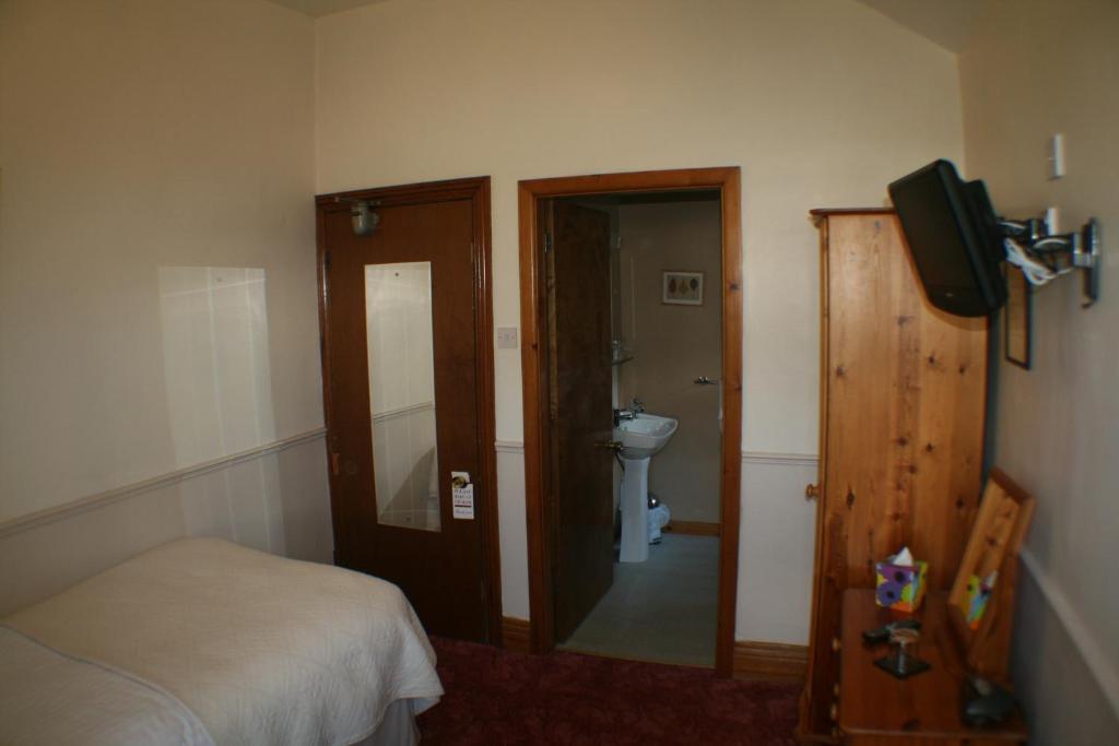 Min Y Gaer Guest House Criccieth Room photo